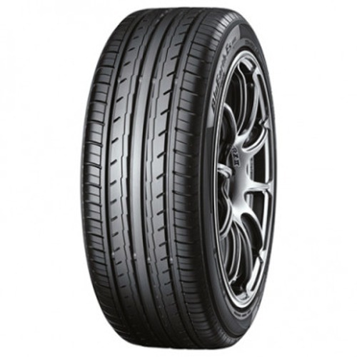 Foto pneumatico: YOKOHAMA, BluEarth ES32 205/55 R1616 91H Estive